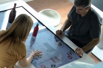 Barra de ideas destaca la mesa interactiva multitouch XTable como solución tecnológica para restaurantes.