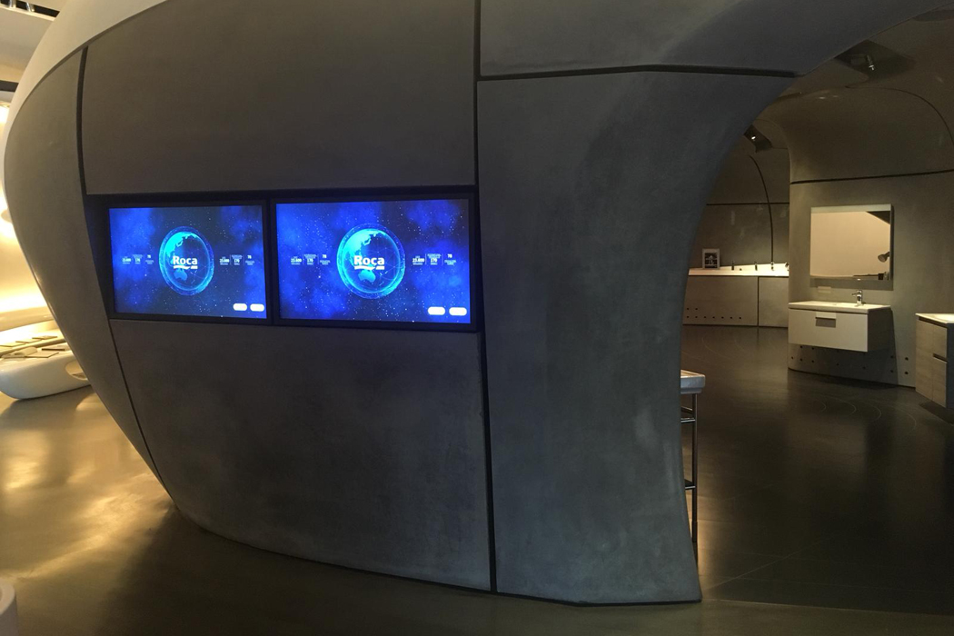 Mesa interactiva XTable en Roca Gallery Barcelona