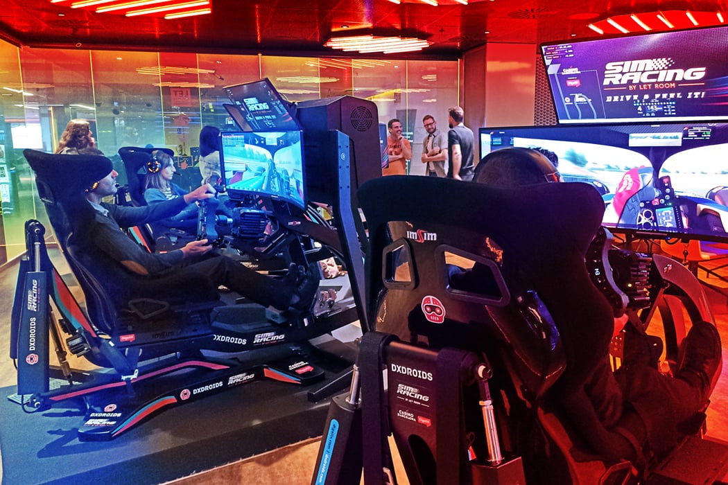 DigaliX y Casino Barcelona inauguran la primera sala de Simracing con simuladores profesionales.