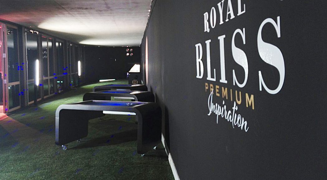Coca-Cola introduced Royal Bliss in a spectacular technology-supported event