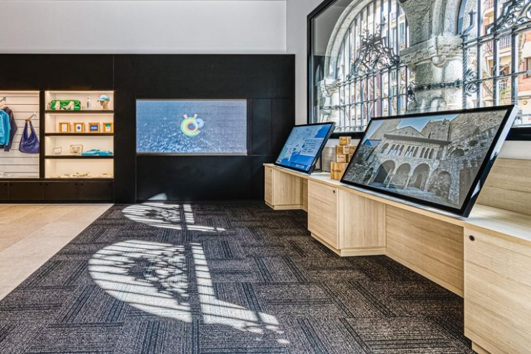 Tecnologia interactiva per a la nova oficina de turisme de Sant Feliu de Guíxols